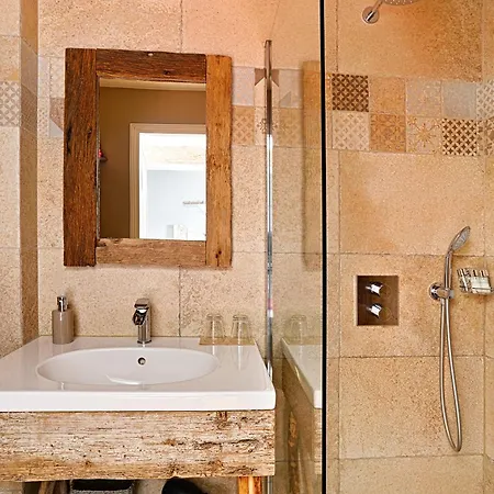 La Poupardoise 4* オンフルール