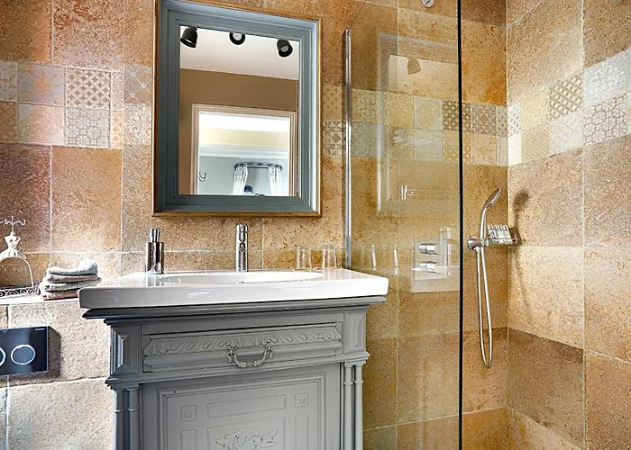 La Poupardoise 4* أونفلور